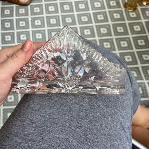 Elegant Crystal Decorative Napkin Holder - Picture 1 of 2